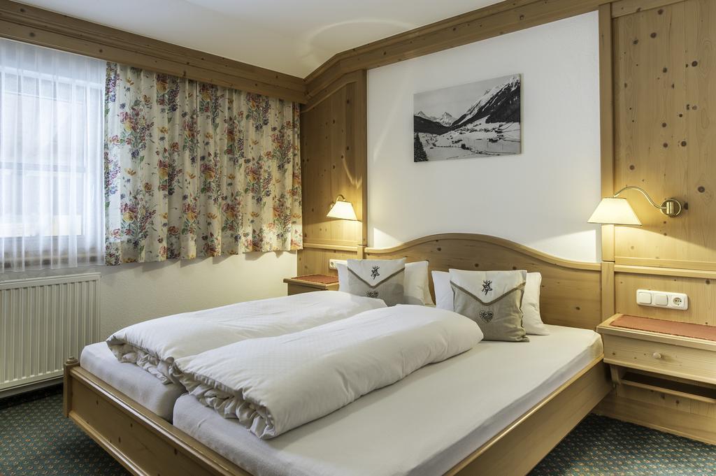 Apart Granada Ischgl Luaran gambar
