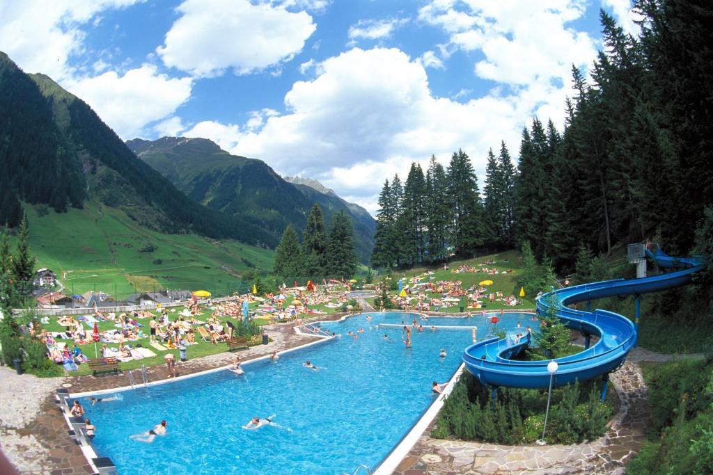 Apart Granada Ischgl Luaran gambar